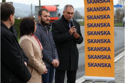 Průtah Libinou je další v řadě silnic, které letos kraj opravil