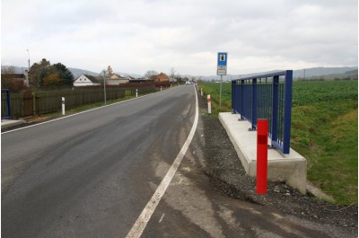 Průtah Libinou je další v řadě silnic, které letos kraj opravil