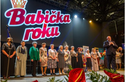 Finále Babičky roku České republiky sledoval zaplněný pavilón