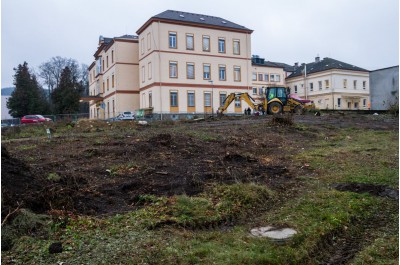 Začala stavba nové interny ve šternberské nemocnici