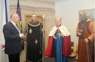 Na úřad zavítali králové. Hejtmanství mělo vzácnou návštěvu 