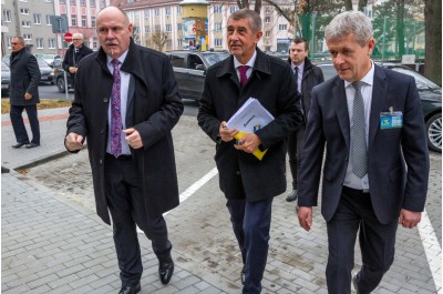 Návštěva premiéra v kraji měla dvě velká témata – zdravotnictví a dopravní stavby