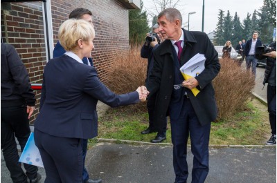 Návštěva premiéra v kraji měla dvě velká témata – zdravotnictví a dopravní stavby