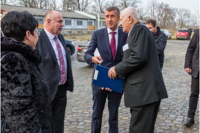 Návštěva premiéra v kraji měla dvě velká témata – zdravotnictví a dopravní stavby