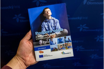 Malá kniha má velký cíl - pomoct autistům