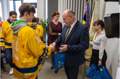 Hejtman přijal medailisty. Příští rok bude olympiáda u nás 