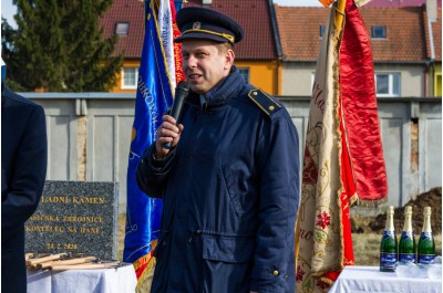 Kostelečtí hasiči budou mít novou zbrojnici. Stavba už začala
