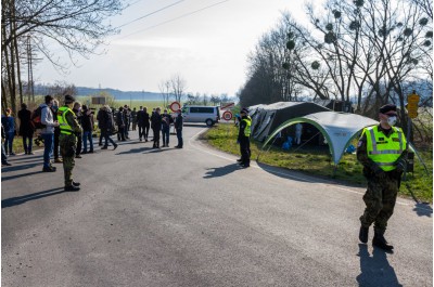 Mobilní odběrná stanice vyrostla během tří hodin