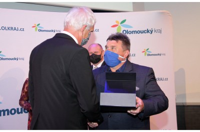 Hejtmanství ocenilo nejlepší učitele. Kvůli koronaviru později než v předchozích letech