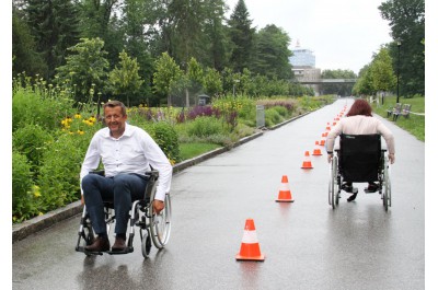 Neobvyklý závod spojil lidi s hendikepem