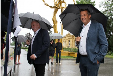 Neobvyklý závod spojil lidi s hendikepem