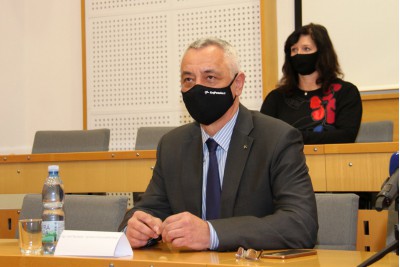 Kraj podepsal smlouvu s Českými drahami