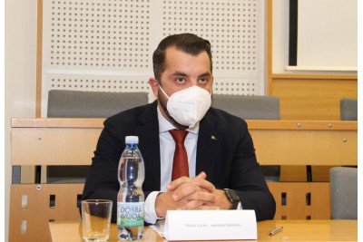 Kraj podepsal smlouvu s Českými drahami