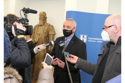 Kraj spouští pilotní projekt testování žáků středních škol