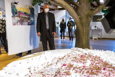 Hejtman si prohlédl novou expozici Pevnosti poznání