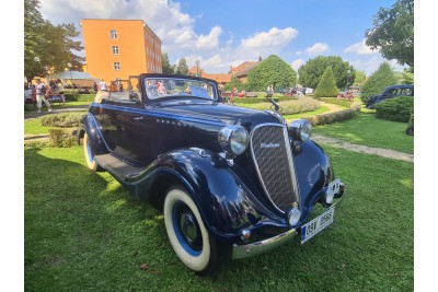 Veterán Rallye z lázní do lázní