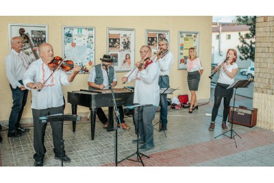 Slavnostní koncert pořádaný u příležitosti 50. výročí otevření kulturního domu v Zábřehu
