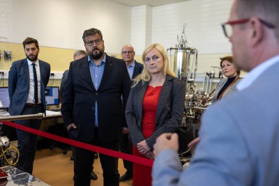 Univerzita Palackého slavnostně otevřela vědecké centrum CATRIN