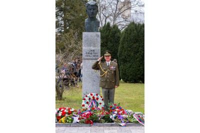 Zástupci Olomouckého kraje uctili památku Jana Opletala