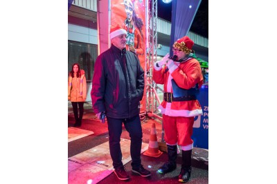 Závodníci Christmas Night Run Olomouc rozzářili Floru  Foto: Tomáš Stoupa
