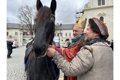 	Hejtman osedlal koně a podpořil Tříkrálovou sbírku
