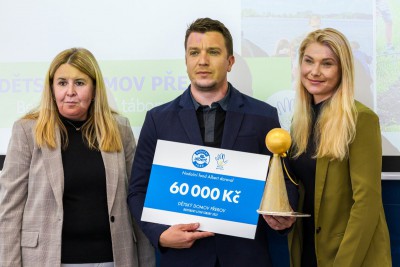 400 tisíc korun na dobročinné projekty. Od Nadačního fondu Albert