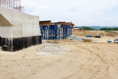 Pokračuje stavba obchvatu Bludova. 