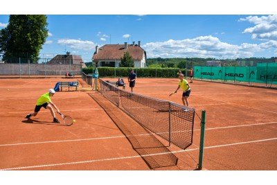 Tenisté ze Zábřehu se radují z moderního zázemí; foto: Město Zábřeh