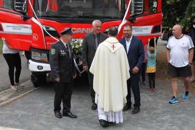 Radslavičtí dobrovolní hasiči mají nové zásahové auto