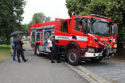 Radslavičtí dobrovolní hasiči mají nové zásahové auto