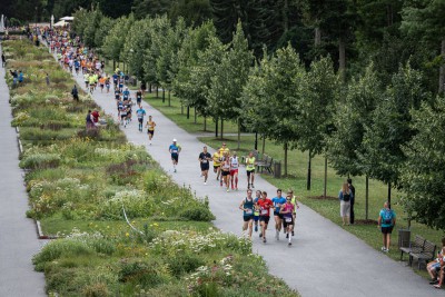 Běžci se prohnali Výstavištěm Flora Foto: RunTour