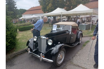 Veteránská rallye projela Hanou