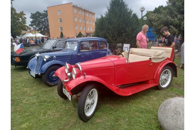 Veteránská rallye projela Hanou