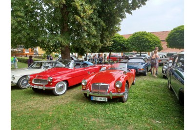 Veteránská rallye projela Hanou