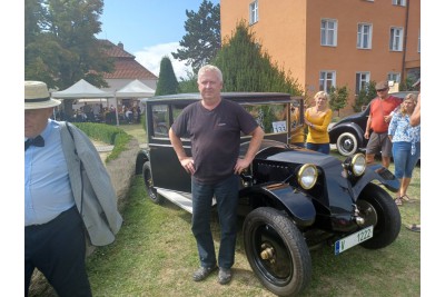 Veteránská rallye projela Hanou