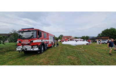 Dobrovolní hasiči v Klokočí mají výročí i opravenou zbrojnici