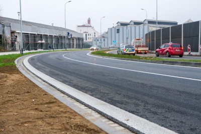 V Přerově se otevřel nový úsek průtahu městem. Pomůže dopravě