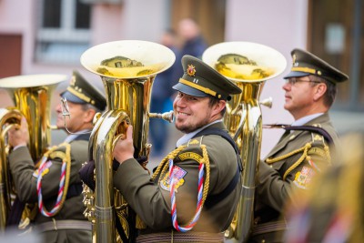 Žižkova kasárna ožila slavnostním nástupem vojenské policie