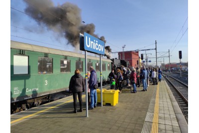 Mikuláš a jeho družina cestovali parním vlakem