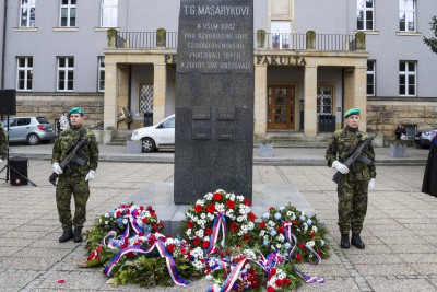 Radní Olomouckého kraje uctili památku T. G. Masaryka