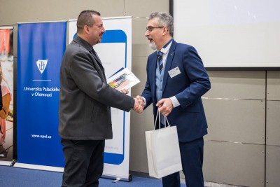 Policisté z měst a obcí zaplnili Olomouc