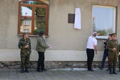 Ženisté mají na Staroměstsku pamětní desku