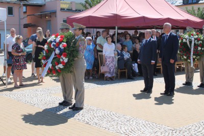 Zástupci kraje se poklonili památce obětí v Novém Malíně