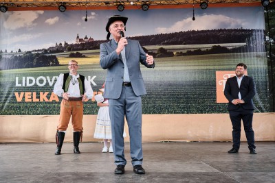 Festival Lidový rok nabídl tradiční folklórní hudbu, kroje, zvyky a obyčeje