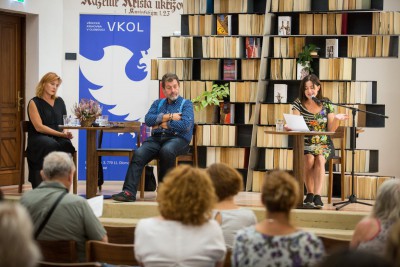 Noc literatury v Olomouci nabídla veřejné čtení Lenky Krobotové