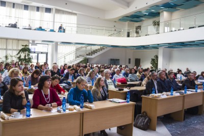 Kraj předal výchovným a kariérovým poradcům na školách nové informace