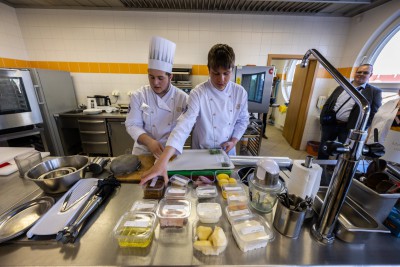 Budoucí kuchaři a číšníci předvedli svůj gastro um