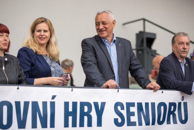 Senioři předvedli svou vitalitu. Soutěžili na sportovních hrách