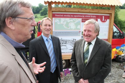 Hejtman Martin Tesařík, starosta Zábřeha František John a místostarosta Zábřeha Karel Crhonek