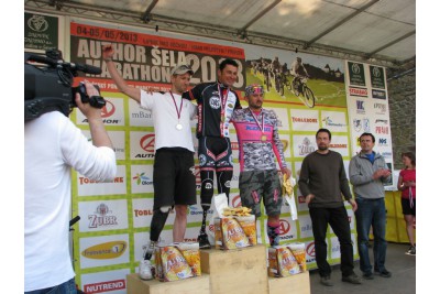 4-5-2013-author-sela-marathon-091.jpg